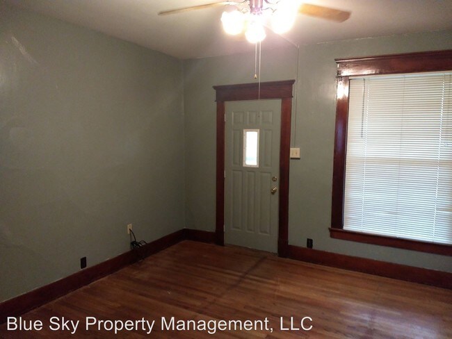Building Photo - 2 br, 1 bath House - 409 N. 21st St.