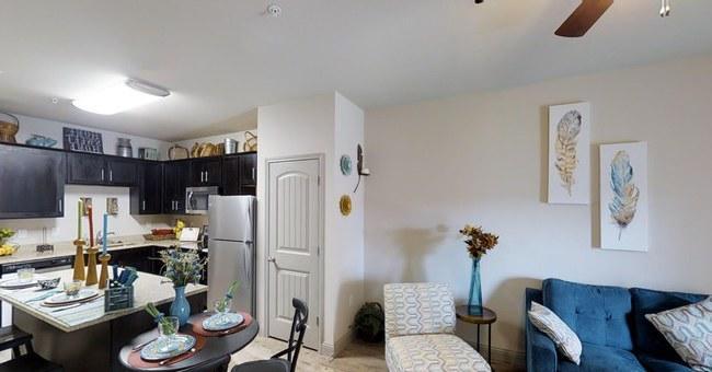 Foto principal - 1 bedroom in Fort Worth TX 76108