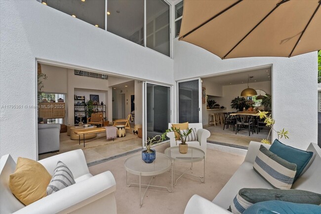 Foto del edificio - 2721 SW 22nd Ave