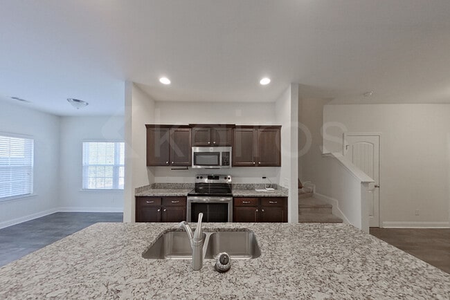 Foto del edificio - 415 Ferguson Ln