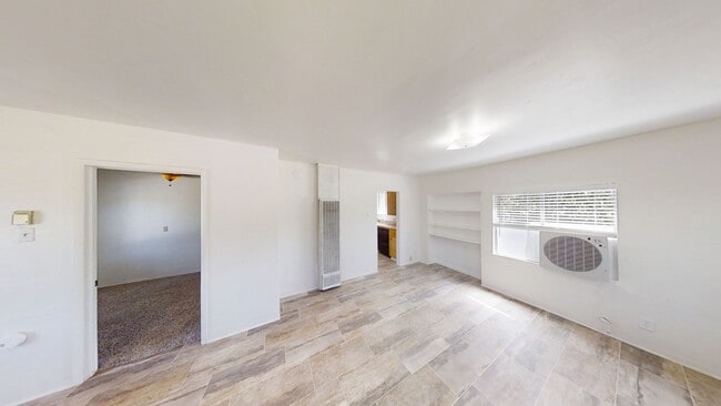 Building Photo - Charming 3 bedroom 2 bathroom in Yucaipa