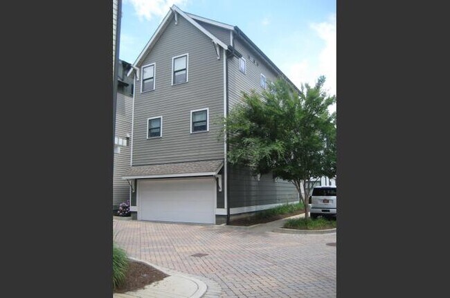 Foto del edificio - 606 Centerpoint Ln