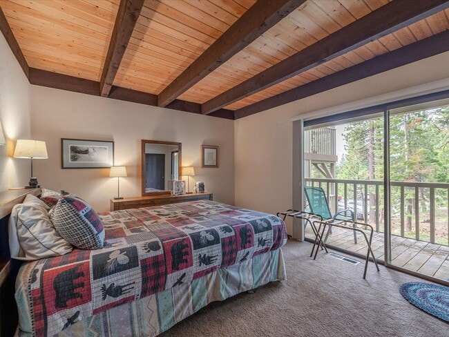 Foto del edificio - SKI LEASE: Townhome w/Fireplace, 2 Decks &...