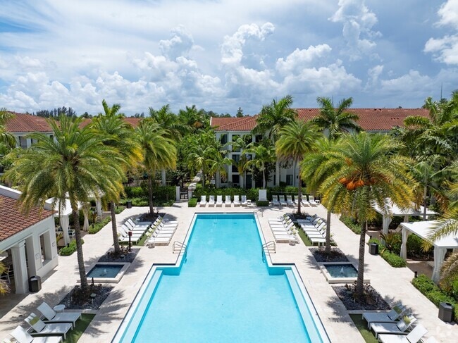 Building Photo - Cortland South Kendall