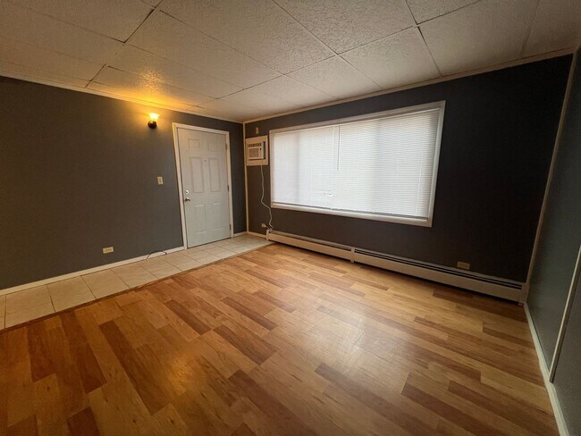 Foto del edificio - 3614 Weiland Ave