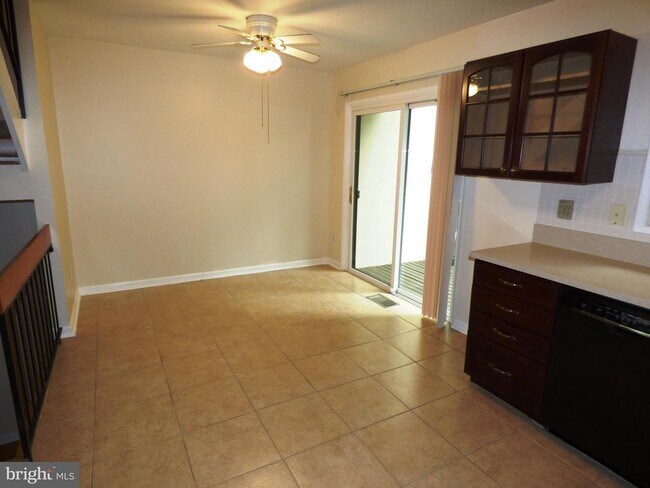 Foto del edificio - 2253 Coppersmith Square