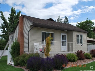 Building Photo - 360 W 400 S