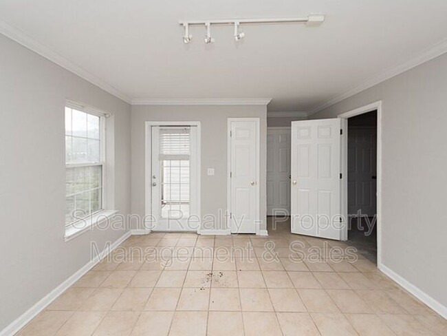 Building Photo - 4072 Babbitt St