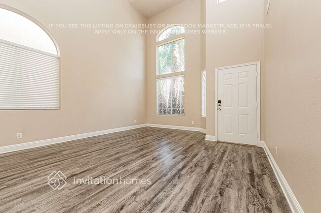 Foto del edificio - 5201 Wapiti Point Ct