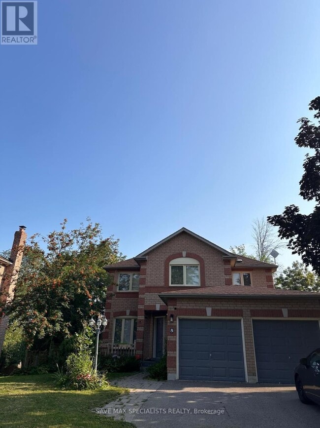 Building Photo - 5 McCullough Ave