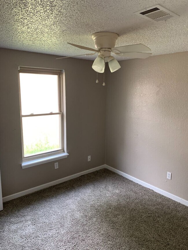 Foto del edificio - RENT TO OWN – EDMOND, OK
