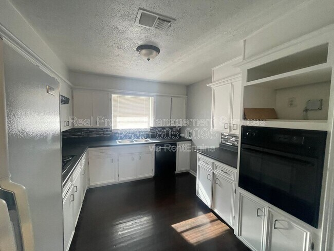 Foto del edificio - 3808 32nd St