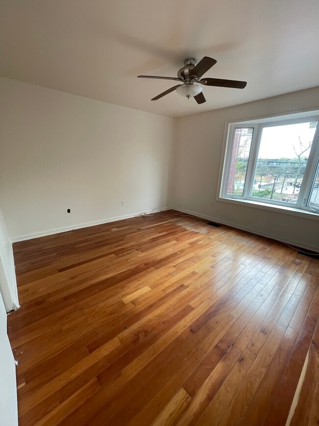 Dormitorio principal - 495 Snediker Ave