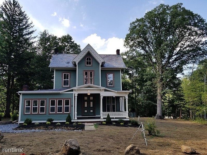 Primary Photo - 4 br, 2.5 bath House - 2 Pleasant Grove Road