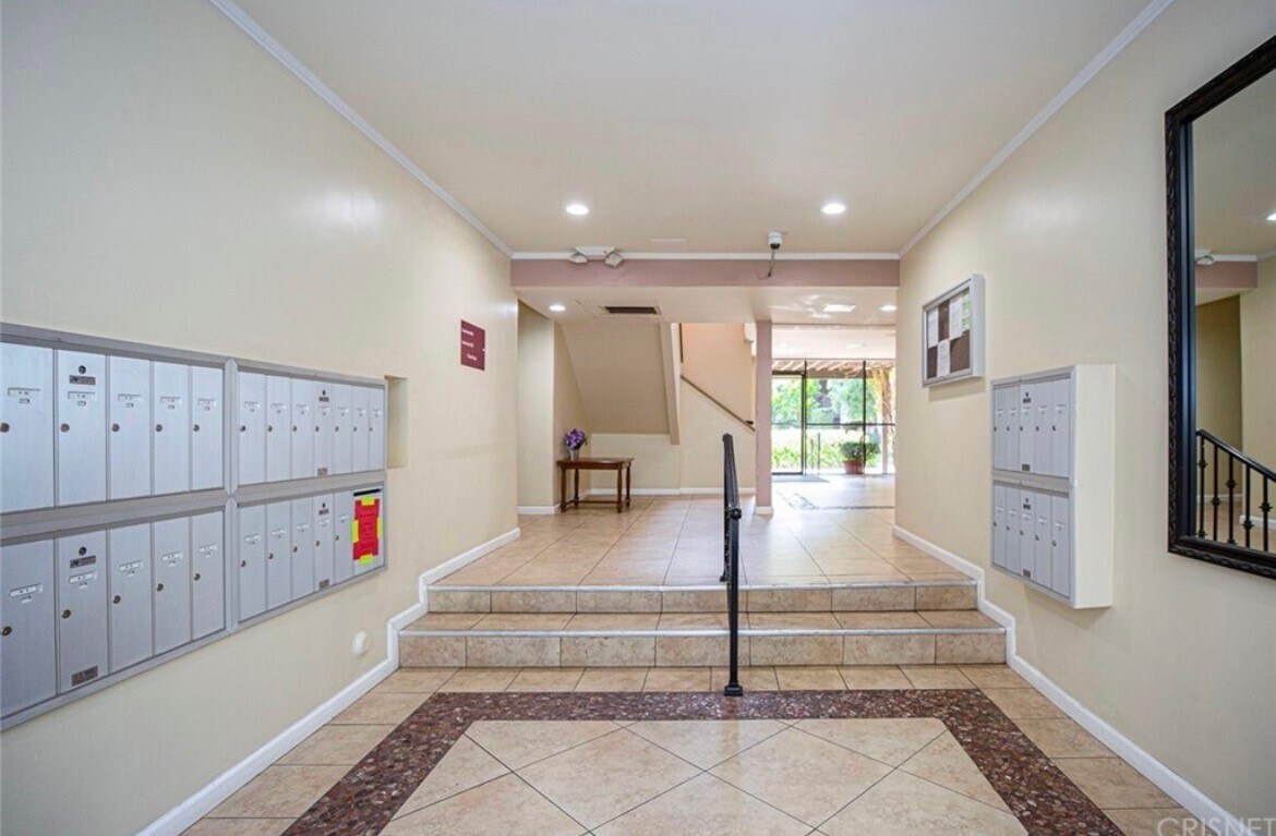 Foto principal - 5414 Newcastle Ave