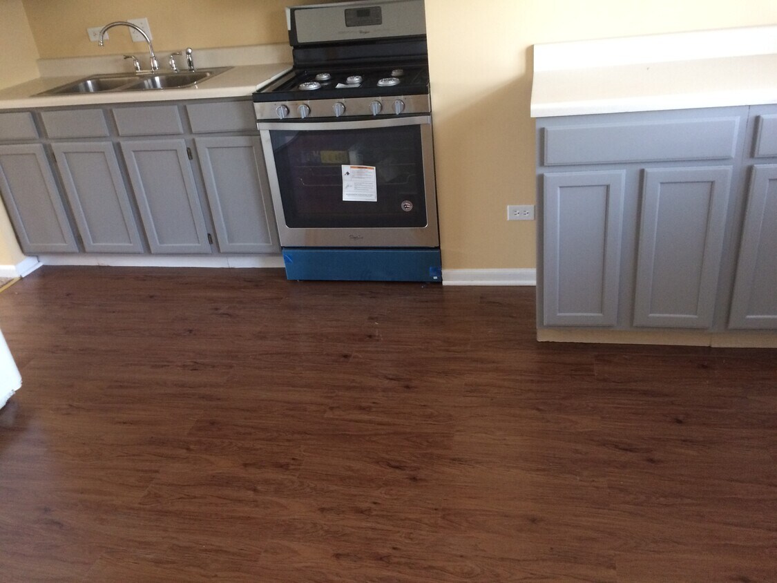 Foto principal - 7502 Country Ln