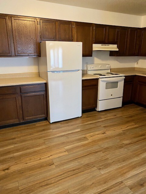 Kitchen - 1222 W Monroe St