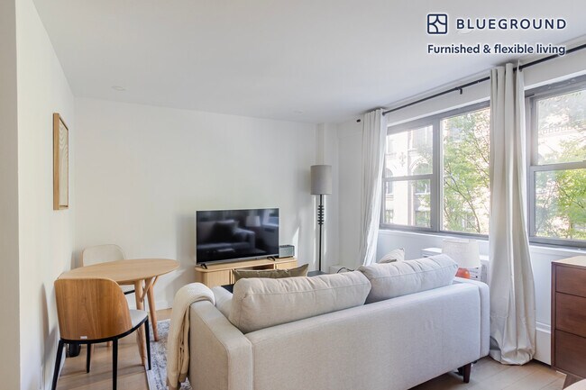 Foto del edificio - 227 E 59th St