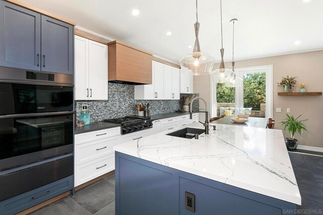 Building Photo - 11357 Woodcraft Way