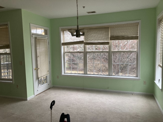 Building Photo - 41 Kyle Way