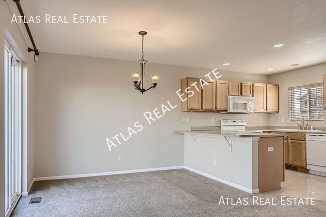 Building Photo - Beautiful 3 Bed 3 Bath Located in Springs ...