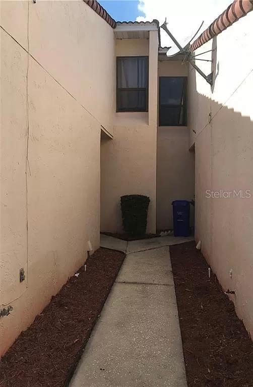 Foto del edificio - 733 Carpenters Way
