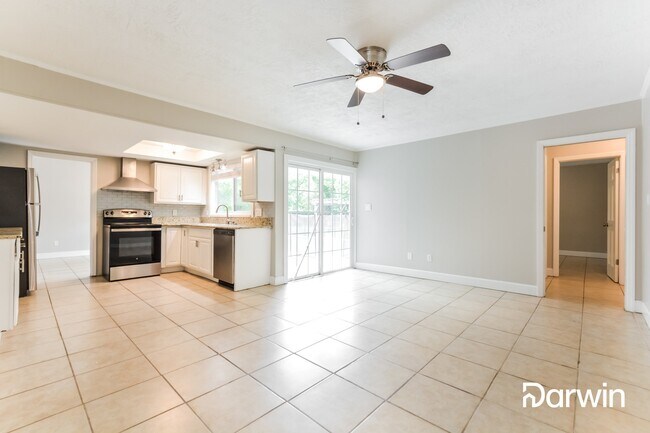 Building Photo - 160 Softwind Trail
