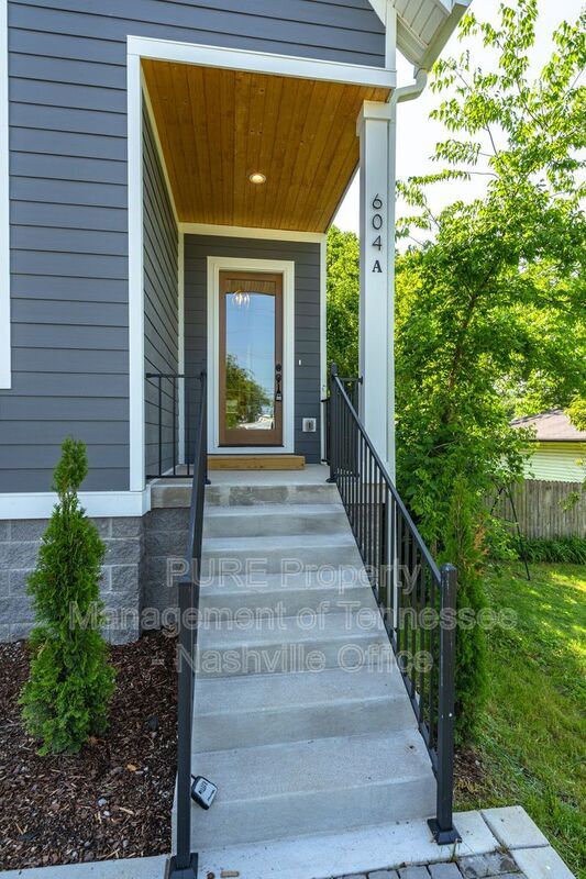 Photo - 604 Annex Ave Townhome