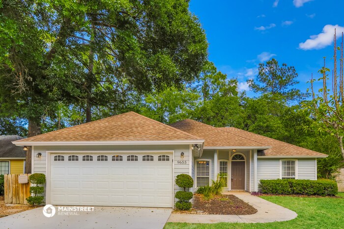 Primary Photo - 9655 Bayou Bluff Dr