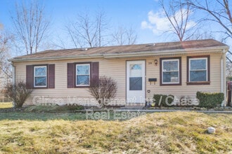 Building Photo - 594 Andover St