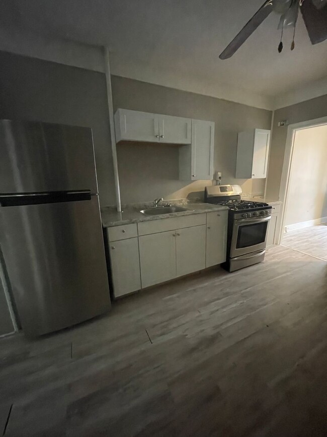 Foto del edificio - Updated 3 bedroom/ 1 Bath Move in ready!