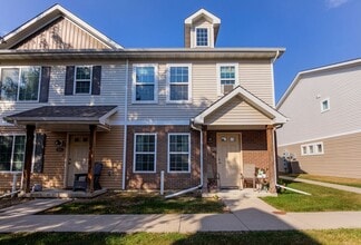 Building Photo - 9155 Coneflower Dr