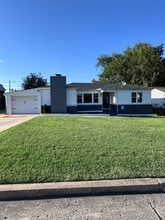 Building Photo - 4509 E 21st Pl