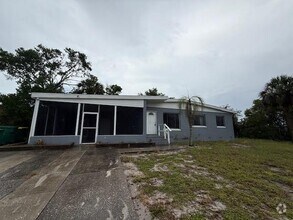 Building Photo - 919 Kensington Dr
