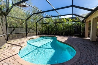 Building Photo - 10094 Mimosa Silk Dr