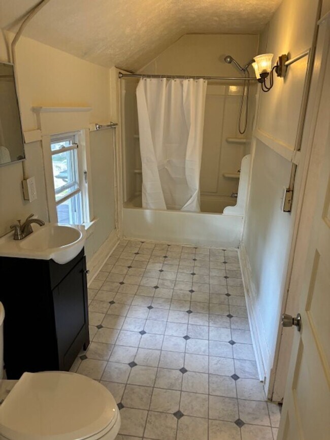 Foto del edificio - 834 Oakhill St SE