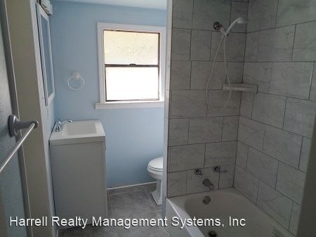 Foto del edificio - 2 br, 1 bath House - 120 N. Bermuda