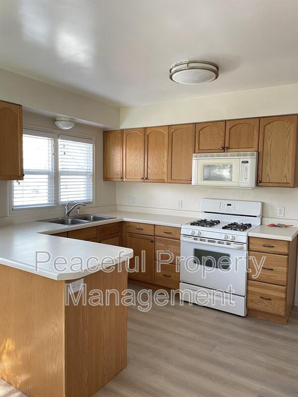 Foto del edificio - 3558 S 700 E