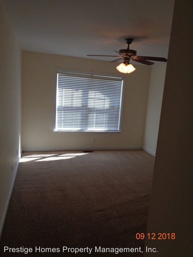 Building Photo - 2 br, 2.5 bath House - 203 Eagle Landing