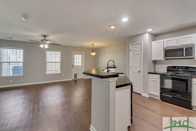 Foto del edificio - 45 Timber Crest Ct