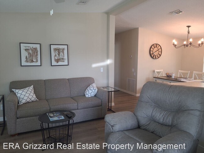 Building Photo - 2 br, 2 bath House - 1607 Doral Circle