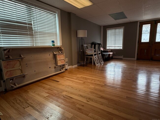 Foto del edificio - 60 Main St