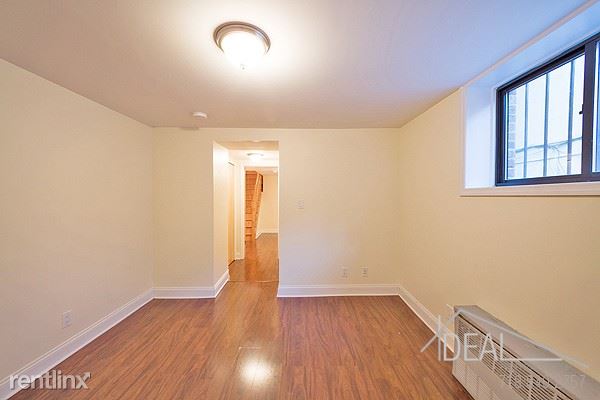 Foto del edificio - 484 Prospect Pl
