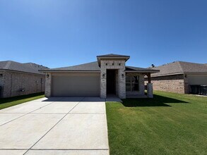 Building Photo - 2606 Garland Ave