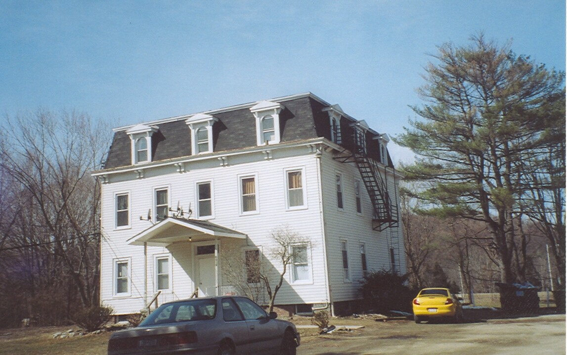 Primary Photo - 6019 82 Rt