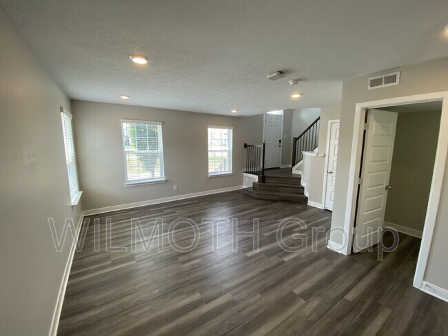 Foto del edificio - 7259 Barker St