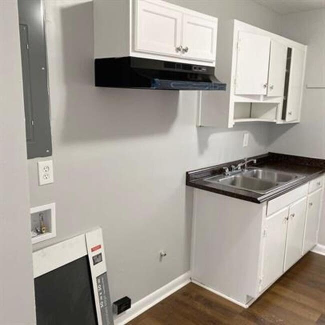 Building Photo - 719 Palmetto Ave