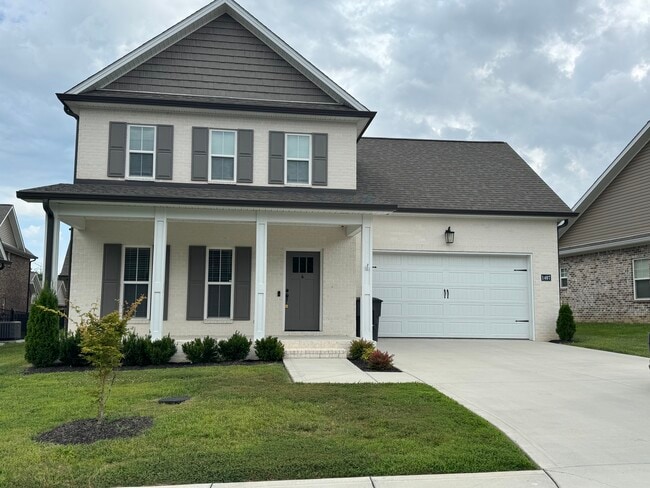 Building Photo - 1407 Village Loop