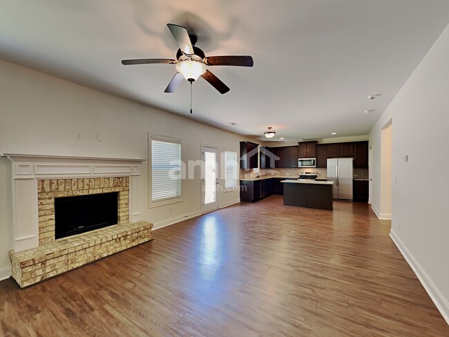 Foto del edificio - 1078 Hartwell Rd