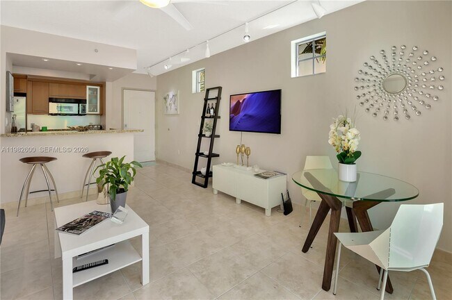 Building Photo - 110 Washington Ave